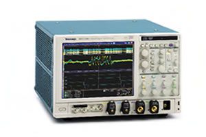 MSO70804 Tektronix mišraus signalo osciloskopas 8 GHz, 4 plius 16 kanalų, 25 GS/s